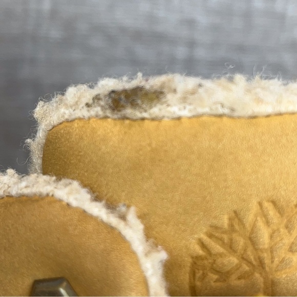 Timberland Y13.5 wheat leather fleece lined boots - Picture 16 of 16